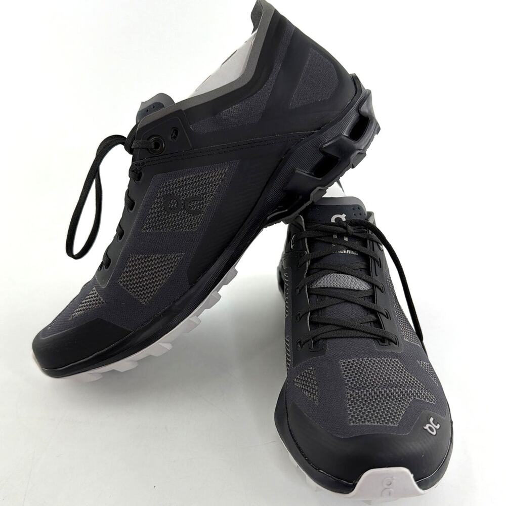 ON Women's Black Glacier Cloudventure Peak 3 Running Shoes Size 7 - Picture 9 of 14